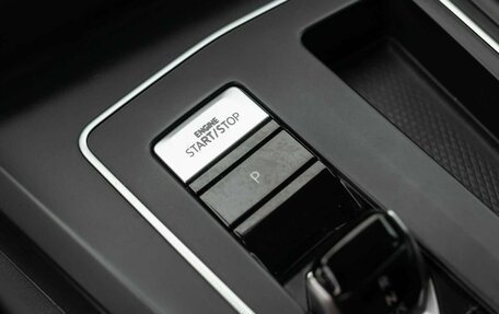 Volkswagen Golf VIII, 2021 год, 1 850 000 рублей, 16 фотография