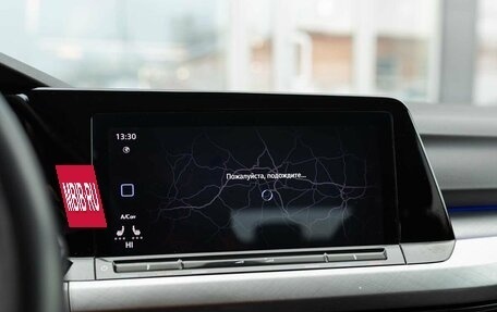 Volkswagen Golf VIII, 2021 год, 1 850 000 рублей, 13 фотография