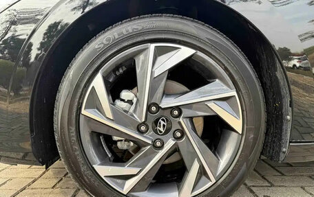 Hyundai Elantra, 2023 год, 1 215 000 рублей, 9 фотография