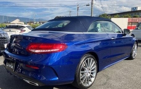 Mercedes-Benz C-Класс, 2017 год, 1 850 000 рублей, 5 фотография