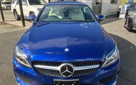 Mercedes-Benz C-Класс, 2017 год, 1 850 000 рублей, 3 фотография