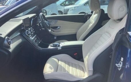 Mercedes-Benz C-Класс, 2017 год, 1 850 000 рублей, 11 фотография