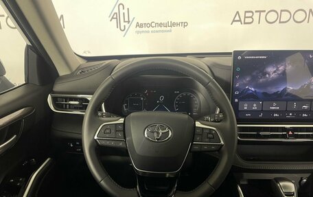 Toyota Highlander, 2025 год, 5 940 000 рублей, 16 фотография