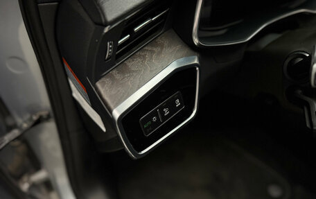 Audi A6, 2020 год, 3 700 000 рублей, 21 фотография