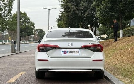 Honda Civic, 2022 год, 1 600 000 рублей, 5 фотография