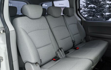 Hyundai H-1 II рестайлинг, 2019 год, 2 950 000 рублей, 9 фотография