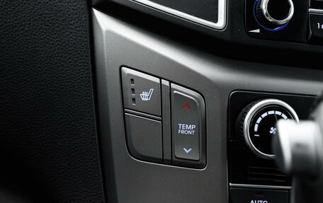 Hyundai H-1 II рестайлинг, 2019 год, 2 950 000 рублей, 21 фотография