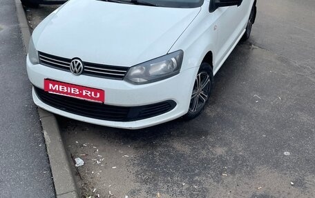 Volkswagen Polo VI (EU Market), 2015 год, 705 000 рублей, 5 фотография