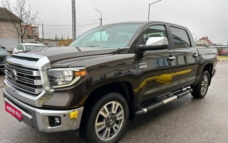 Toyota Tundra II, 2021 год, 6 640 000 рублей, 1 фотография