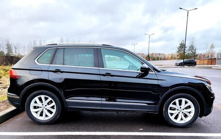 Volkswagen Tiguan II, 2018 год, 2 550 000 рублей, 15 фотография