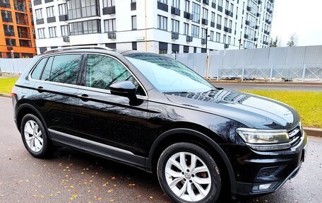 Volkswagen Tiguan II, 2018 год, 2 550 000 рублей, 11 фотография