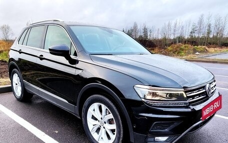 Volkswagen Tiguan II, 2018 год, 2 550 000 рублей, 16 фотография