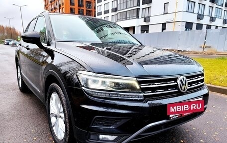 Volkswagen Tiguan II, 2018 год, 2 550 000 рублей, 12 фотография