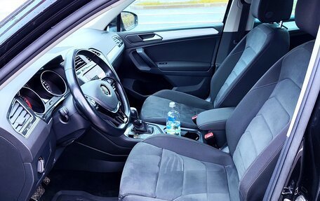 Volkswagen Tiguan II, 2018 год, 2 550 000 рублей, 20 фотография