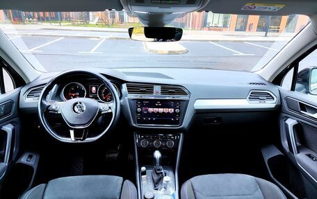 Volkswagen Tiguan II, 2018 год, 2 550 000 рублей, 28 фотография