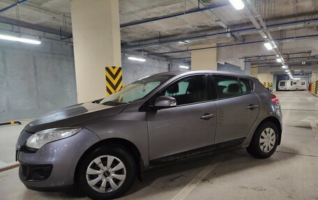 Renault Megane III, 2013 год, 800 000 рублей, 3 фотография