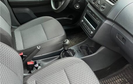 Skoda Fabia II, 2011 год, 500 000 рублей, 4 фотография