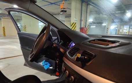 Renault Megane III, 2013 год, 800 000 рублей, 15 фотография