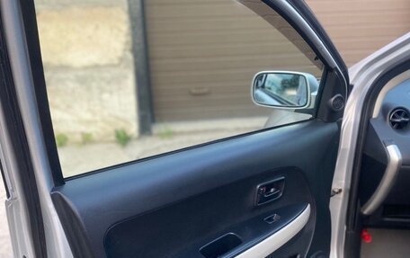 Toyota Ist II, 2002 год, 550 000 рублей, 11 фотография