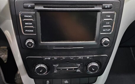 Skoda Yeti I рестайлинг, 2013 год, 970 000 рублей, 12 фотография