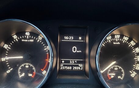 Skoda Yeti I рестайлинг, 2013 год, 970 000 рублей, 10 фотография