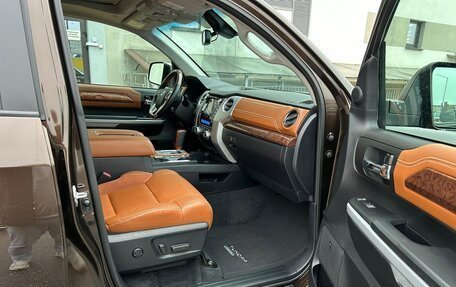 Toyota Tundra II, 2021 год, 6 640 000 рублей, 13 фотография