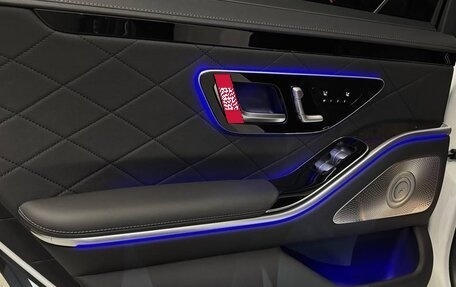 Mercedes-Benz S-Класс, 2025 год, 23 000 000 рублей, 28 фотография