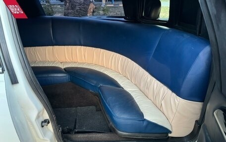 Lincoln Town Car III рестайлинг, 2002 год, 460 000 рублей, 8 фотография