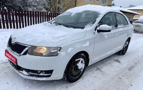 Skoda Rapid I, 2019 год, 800 000 рублей, 2 фотография