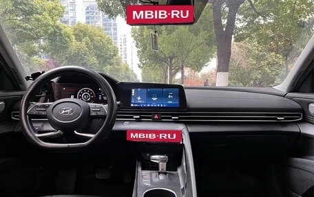 Hyundai Elantra, 2021 год, 1 135 000 рублей, 12 фотография