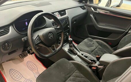 Skoda Octavia RS, 2018 год, 2 299 000 рублей, 9 фотография