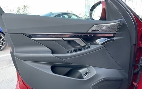 BMW 5 серия, 2025 год, 14 076 910 рублей, 14 фотография