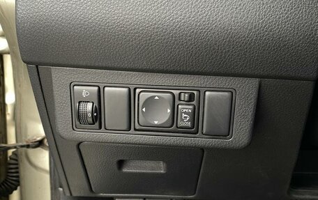 Nissan Tiida, 2008 год, 530 000 рублей, 24 фотография