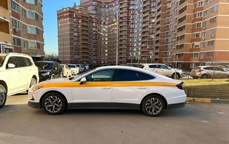 Hyundai Sonata VIII, 2021 год, 1 800 000 рублей, 4 фотография