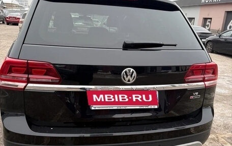 Volkswagen Teramont I, 2019 год, 2 500 000 рублей, 2 фотография