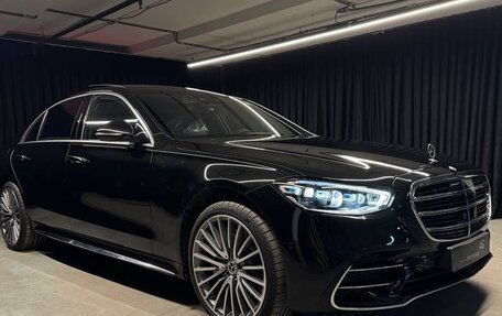 Mercedes-Benz S-Класс, 2025 год, 23 000 000 рублей, 3 фотография