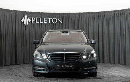 Mercedes-Benz E-Класс, 2012 год, 1 630 000 рублей, 3 фотография