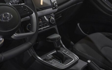 Hyundai Creta, 2025 год, 3 350 000 рублей, 21 фотография