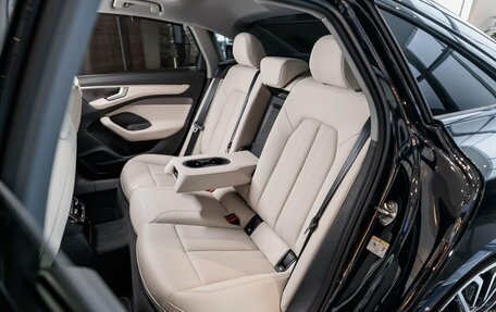 Audi A6, 2025 год, 11 900 000 рублей, 31 фотография