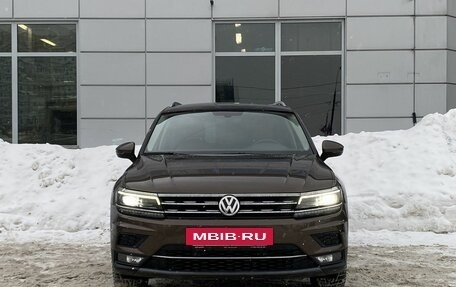 Volkswagen Tiguan II, 2017 год, 2 149 000 рублей, 2 фотография