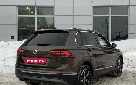 Volkswagen Tiguan II, 2017 год, 2 149 000 рублей, 5 фотография