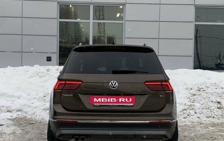 Volkswagen Tiguan II, 2017 год, 2 149 000 рублей, 6 фотография