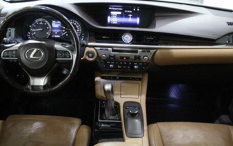 Lexus ES VII, 2015 год, 2 630 000 рублей, 23 фотография