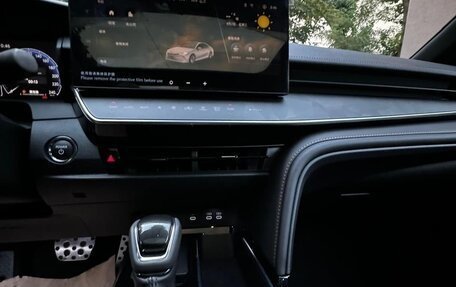 Toyota Camry, 2024 год, 4 550 000 рублей, 14 фотография