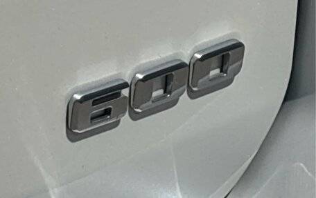 Cadillac Escalade V, 2024 год, 14 970 600 рублей, 9 фотография