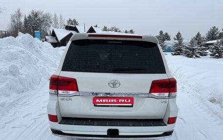 Toyota Land Cruiser 200, 2019 год, 7 900 000 рублей, 6 фотография