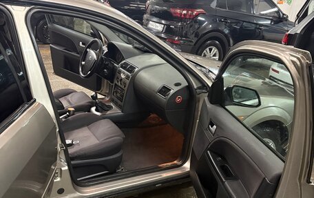 Ford Mondeo III, 2002 год, 235 000 рублей, 18 фотография