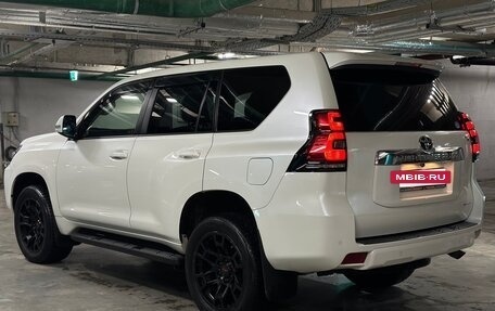 Toyota Land Cruiser Prado 150 рестайлинг 2, 2020 год, 4 830 000 рублей, 4 фотография