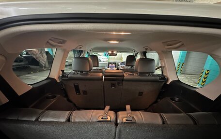 Toyota Land Cruiser Prado 150 рестайлинг 2, 2020 год, 4 830 000 рублей, 12 фотография