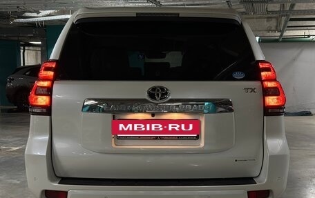 Toyota Land Cruiser Prado 150 рестайлинг 2, 2020 год, 4 830 000 рублей, 5 фотография